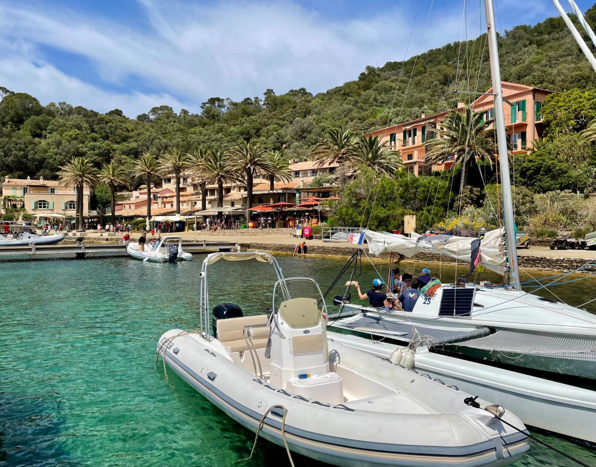 T3 A 300M Plage Avec Piscine Tennis Le Lavandou Exteriör bild